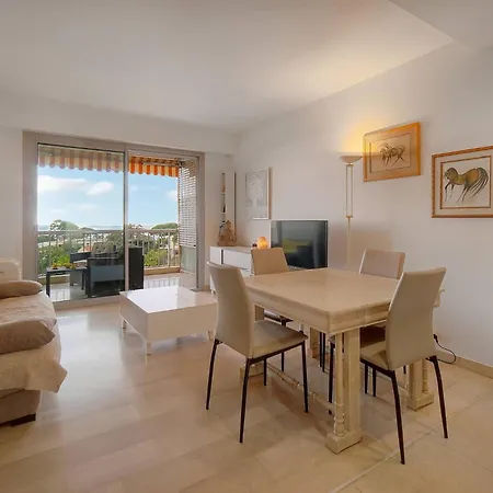 Frgk Horizons Executive Sea View 2 Bdr Terrace Pool Parking Апартаменты